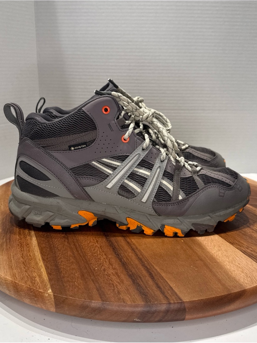 ASICS Gel-Sonoma 15-50 MT GTX Waterproof Hiking Shoes Men’s Size 9.5